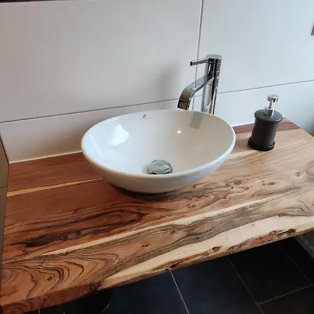 Zen - Exklusive - Luxus - Boxspringbett Apartment Karlsruhe